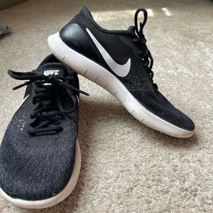 Nike Running Shoes Gently Used